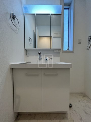 【独立洗面台】 | Plaisir京町堀 | Plaisir京町堀　独立洗面化粧台