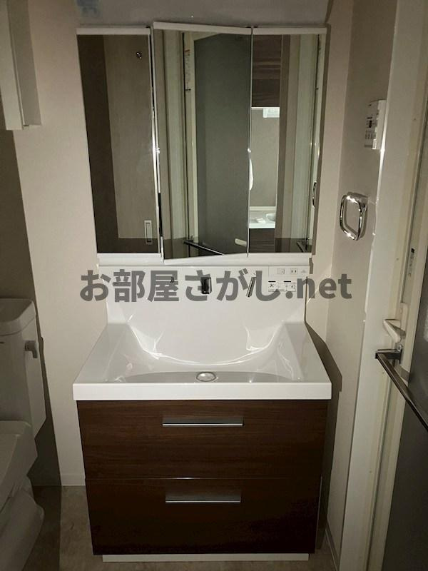 ROOTs Gyotokuの洗面所