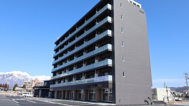 セントラル大町の外観