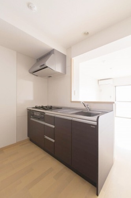 【キッチン】 | トトロ―ネ | 広々としたキッチンです♪