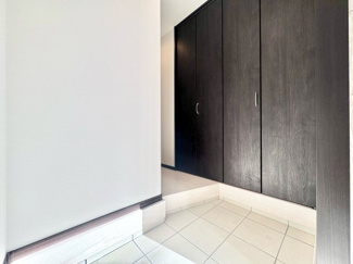 【玄関】 | 宇治市大久保町平盛　新築戸建 | 【玄関】