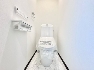 【トイレ】 | 宇治市大久保町平盛　新築戸建 | 【2階トイレ】