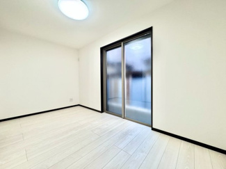 【洋室】 | 宇治市大久保町平盛　新築戸建 | 【納戸5.6帖】