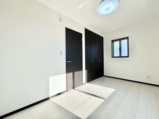 【洋室】 | 宇治市大久保町平盛　新築戸建 | 【洋室5.6帖】