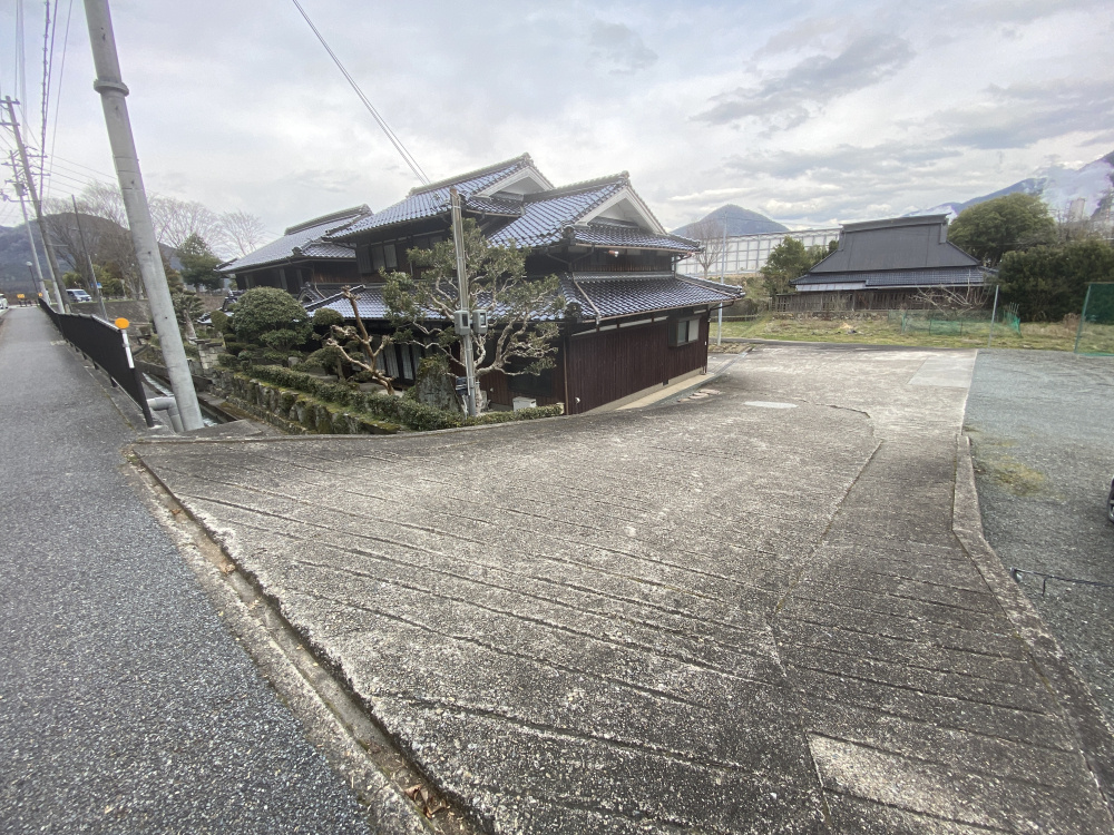 丹波市山南町山崎の中古一戸建の外観