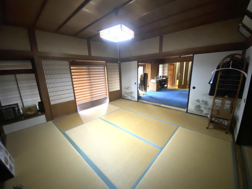 丹波市山南町山崎の中古一戸建の和室|8帖、6帖