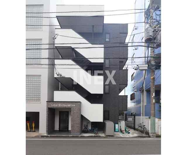 横浜市港北区綱島東６丁目の賃貸マンションのエントランス