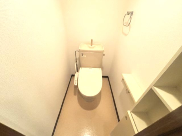 ウェルコート岡本のトイレ