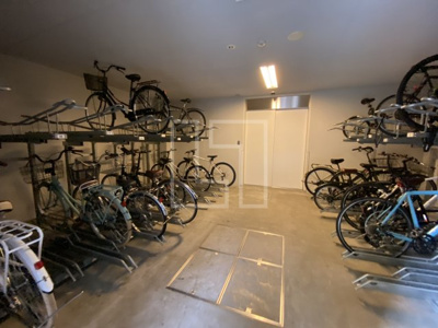 【その他共用部分】 | ファーストステージ京町堀レジデンス | ファーストステージ京町堀レジデンス　駐輪場