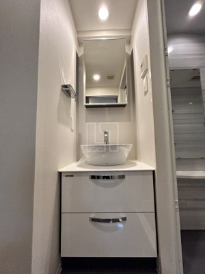 【独立洗面台】 | ファーストステージ京町堀レジデンス | ファーストステージ京町堀レジデンス　独立洗面化粧台