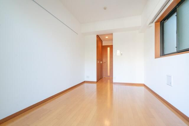 グリフィン横浜・ウエストフォルムの居間・リビング