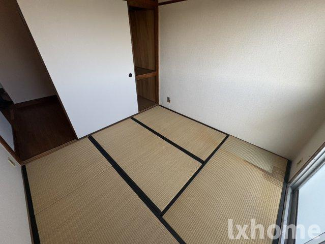 メゾン東茨木の和室