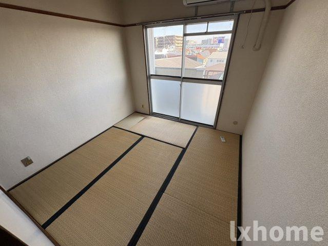 メゾン東茨木の和室