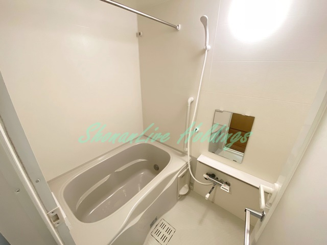 横浜市泉区中田北１丁目の賃貸マンションの浴室