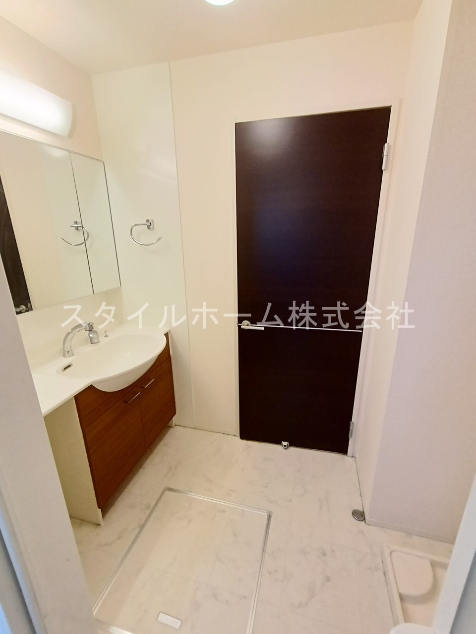 ランドサマービレッジB棟の収納