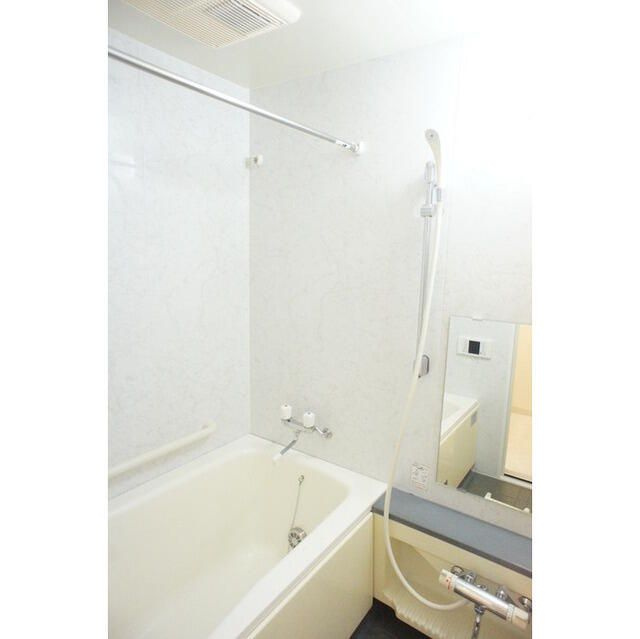 シルバラードの浴室