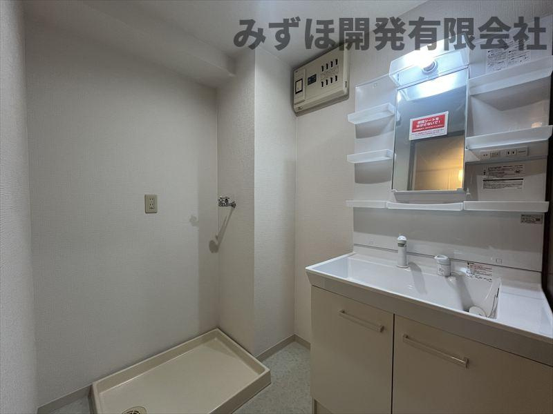 山形市松波4丁目8-17　ネオハイツ松波の独立洗面台