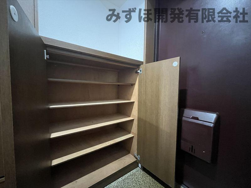 山形市松波4丁目8-17　ネオハイツ松波のその他|下駄箱