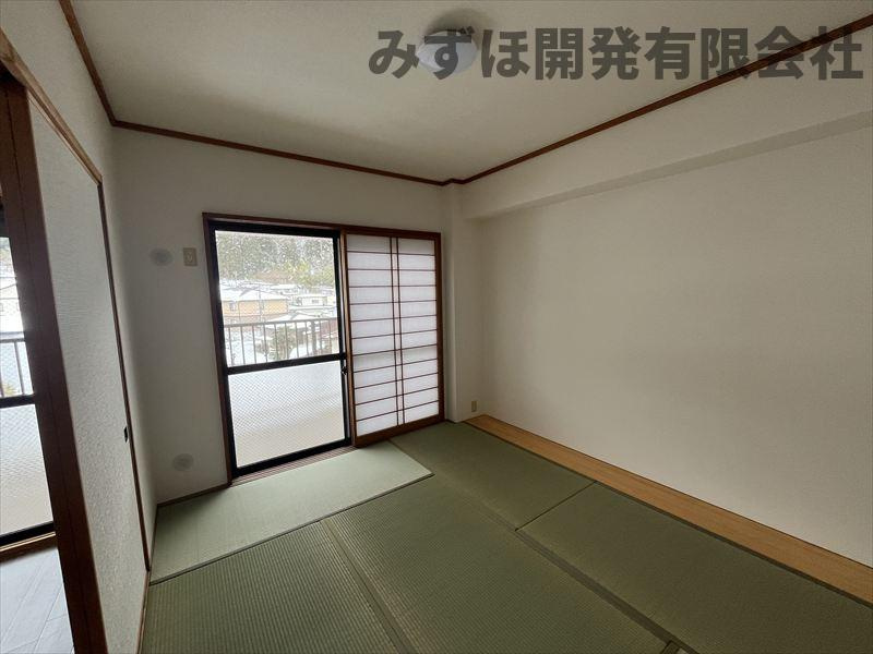 山形市松波4丁目8-17　ネオハイツ松波の和室|和室６帖です。