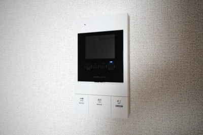 【セキュリティ】 | リアライズ鶴橋東Ⅱ | モニター付きインターホンです