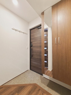 【玄関】 | 西津田sign