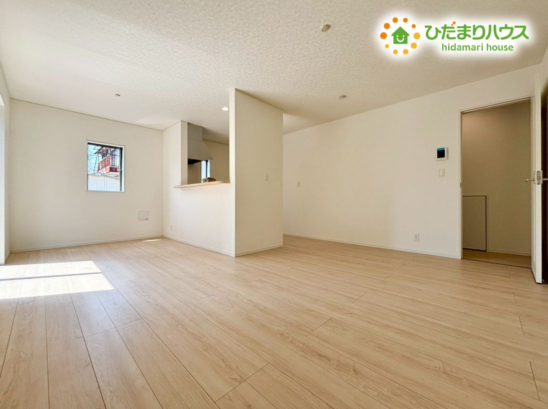 本庄市小島　第5　新築一戸建て　クレイドルガーデン　02の居間・リビング