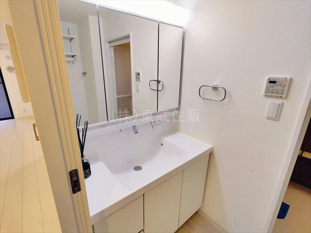 【独立洗面台】 | ダイアパレス志木５ | 使いやすい独立洗面台です