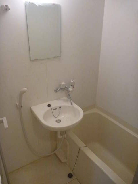 ブランシュ・マツダの浴室