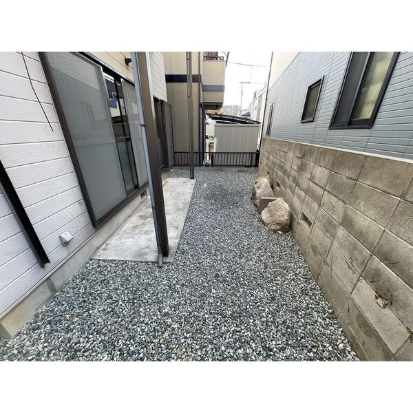 魚崎中町3丁目貸家の庭