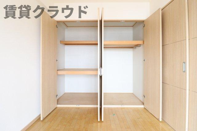 エコロジー千葉みなとレジデンスの収納|大容量の収納場所が１つあると嬉しいですよね！
