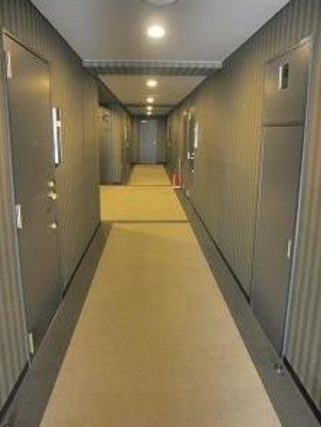 リファイズエムエスのロビー