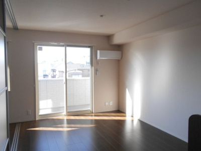 【洋室】 | ラ・フレーズ(川越)