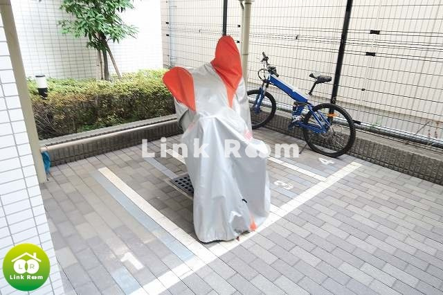 ルーブル両国のその他