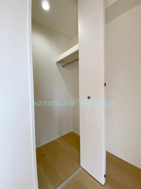 平塚市八重咲町のアパートの収納|洋服多い方にもおすすめ♪