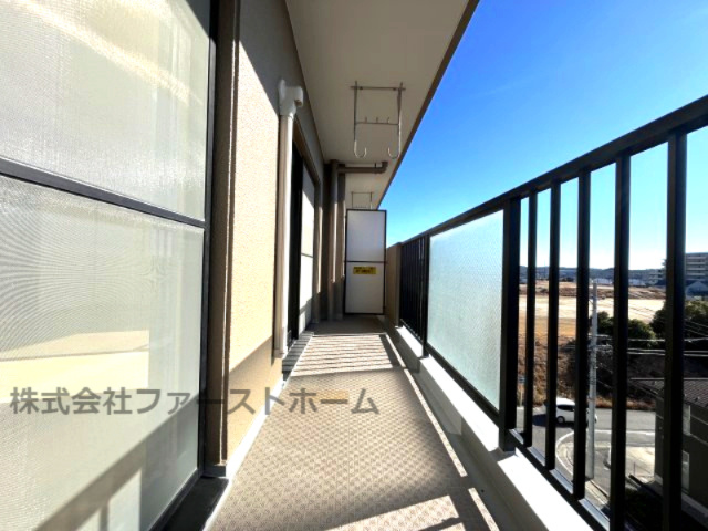 ネオハイツ瀬戸のバルコニー|南面に広々バルコニーです