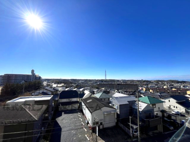 ネオハイツ瀬戸の展望|近くに高い建物が少ないので遠くまで見通せます