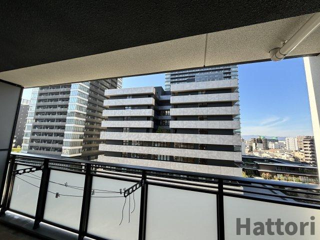 ソルレヴェンテ新梅田のバルコニー