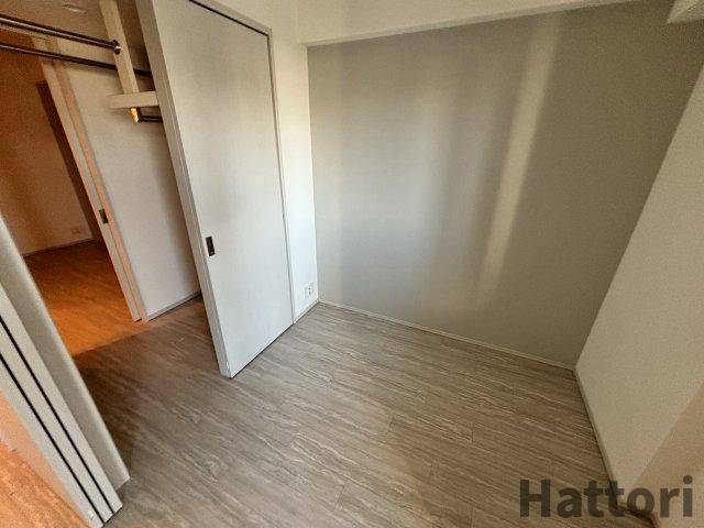 ソルレヴェンテ新梅田の居間・リビング