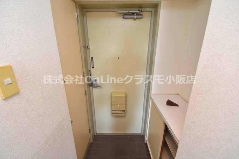 アドバンス渋川の玄関