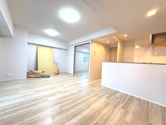 シーアイマンション円山　西棟の居間・リビング