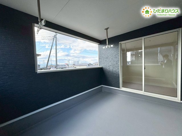 本庄市小島　第5　新築一戸建て　クレイドルガーデン　01のバルコニー