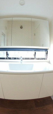 【洗面所】 | 鵜の木戸建 | コンパクトで使いやすい洗面所