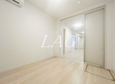 【居間・リビング】 | エルファーロ駒沢公園Ⅰ | 洋室のお部屋です。