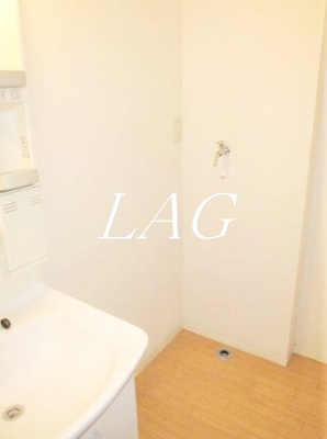 【設備】 | メテオールモモセ | 室内洗濯機置き場です。