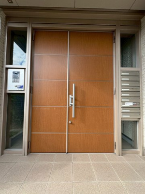 【エントランス】 | シャーメゾン南茨木