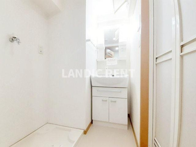 【独立洗面台】 | サンライク箱崎