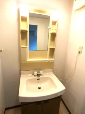 【洗面所】 | ロイヤルライフ21