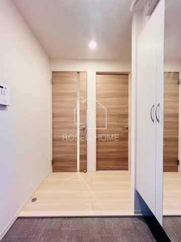 ブールドネージュの玄関|同マンション別部屋：参考写真