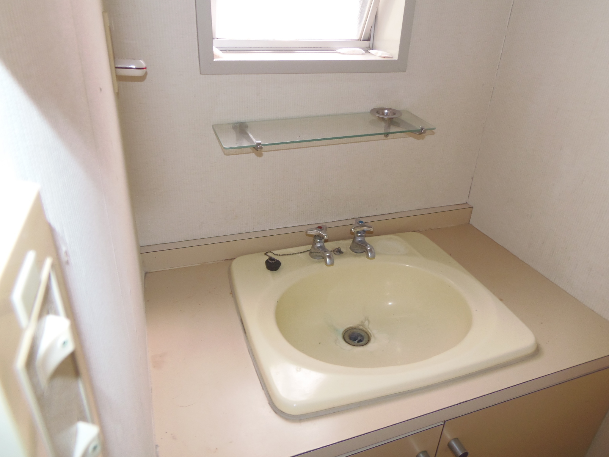 丹波市山南町大谷の中古一戸建の洗面所