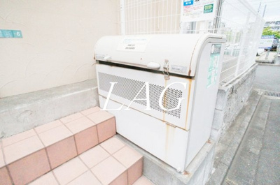 【その他共用部分】 | オルテンシア | 共用ゴミ置き場です。